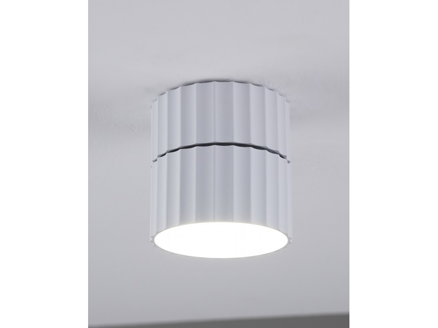 Спот Moderli V11900-1C Cora