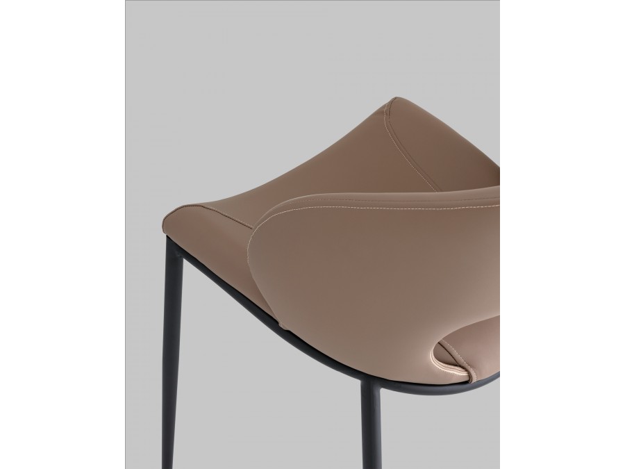 Стул Вивьен экокожа светло-коричневый