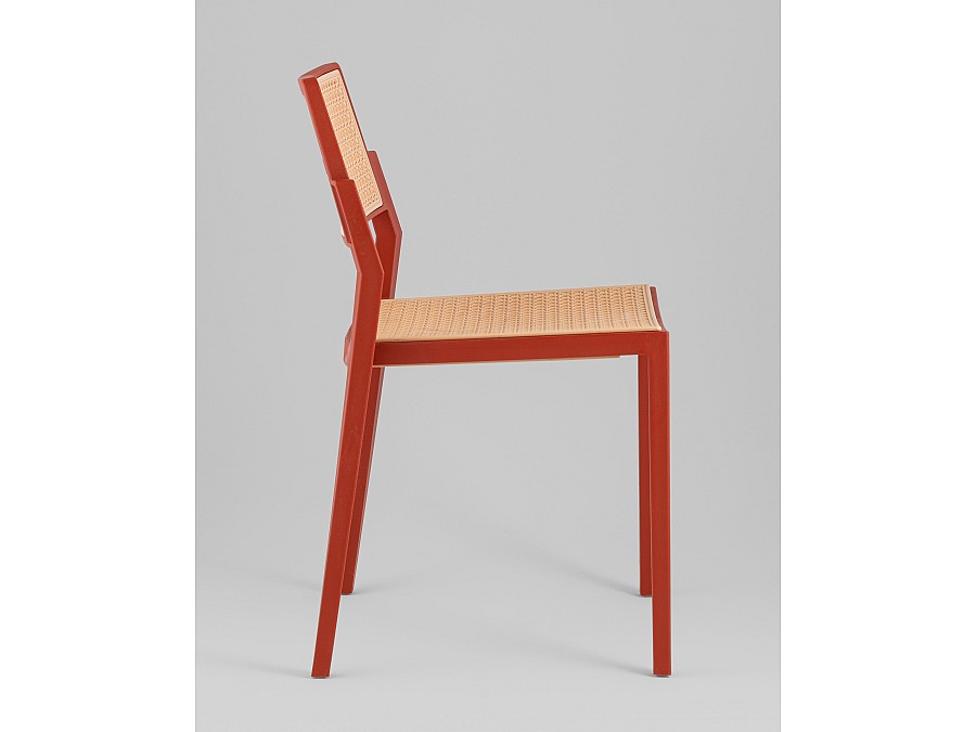 Стул пластиковый Milto красный