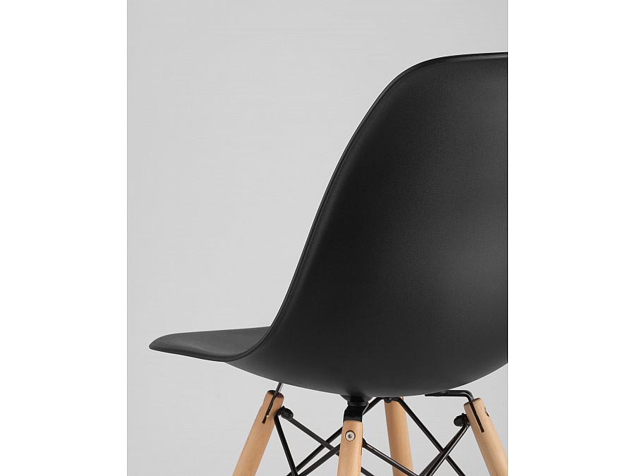Стул Eames Style DSW черный (разборный каркас)