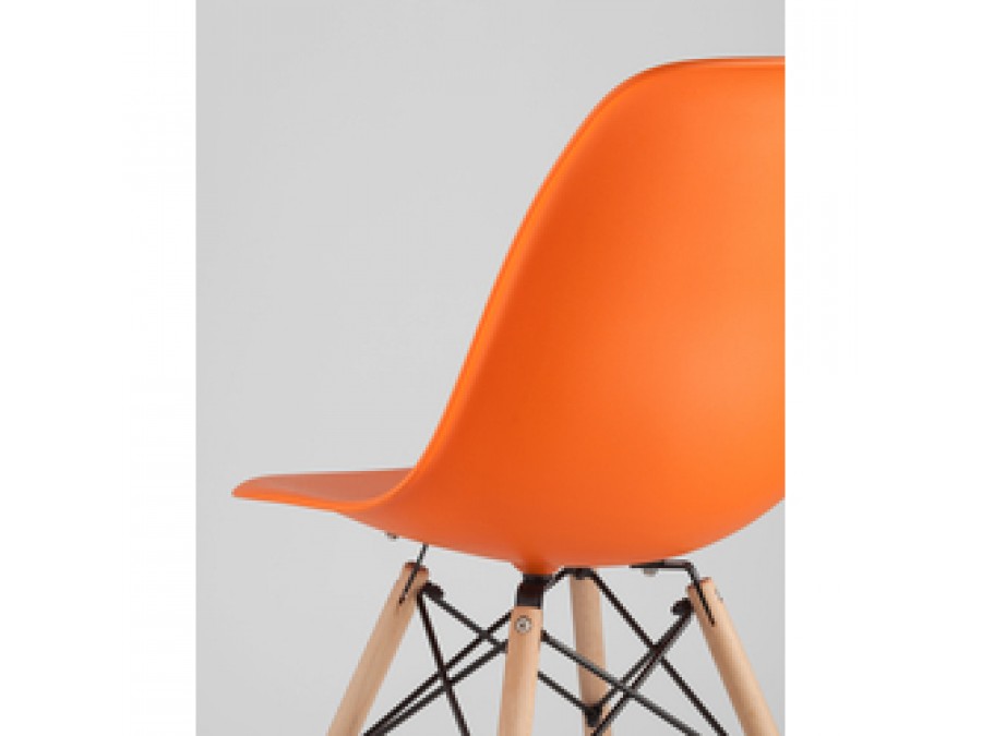Стул Eames Style DSW оранжевый (разборный каркас)