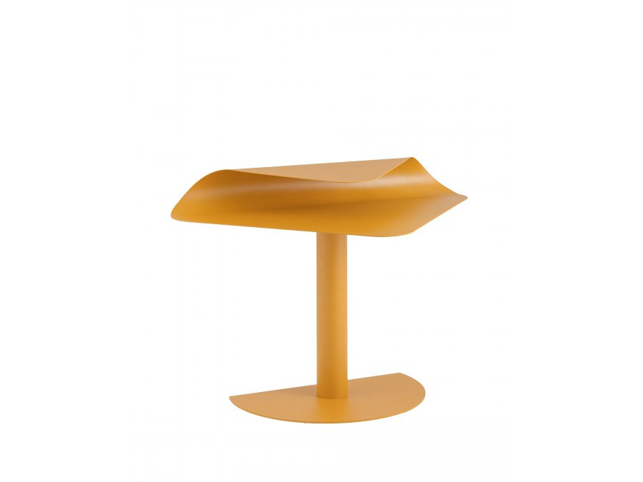 Журнальный столик Cornea металл желтый