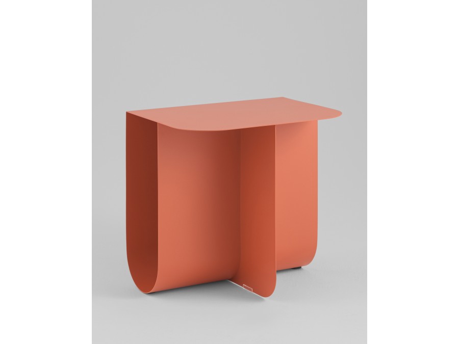 Журнальный столик Laure металл красный