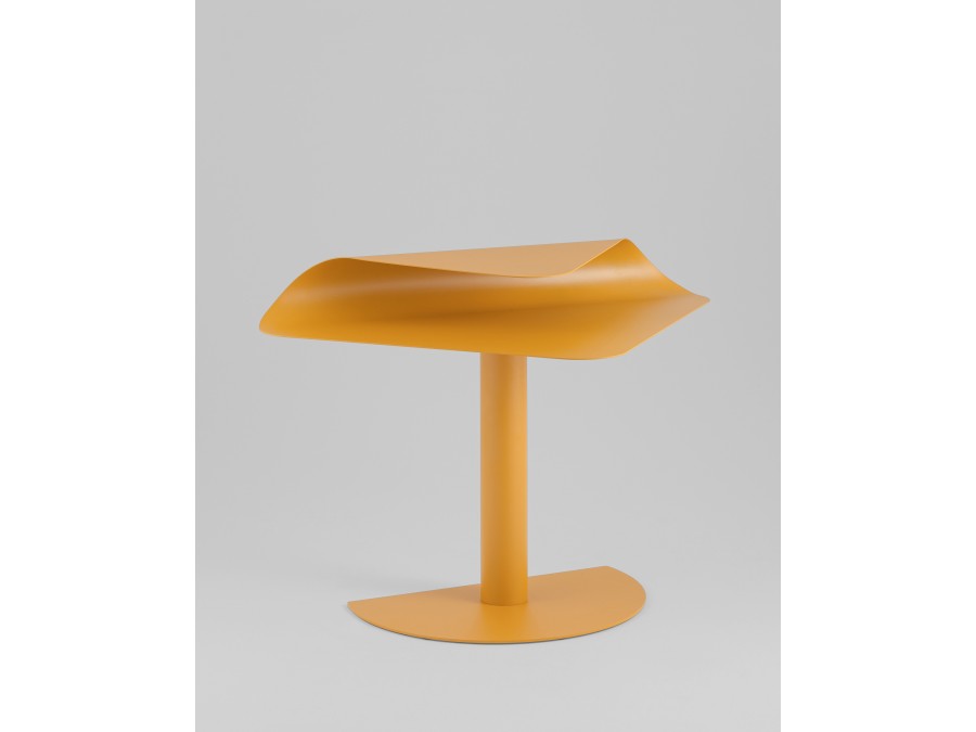 Журнальный столик Cornea металл желтый