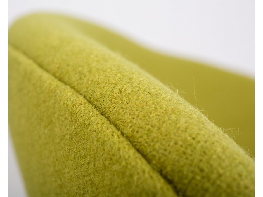 Кресло дизайнерское DOBRIN EMILY, светло-зеленая ткань AF3, хромированная сталь