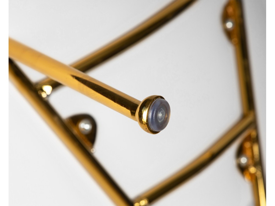 Кресло дизайнерское DOBRIN EMILY, белый винил YP17, золотое основание