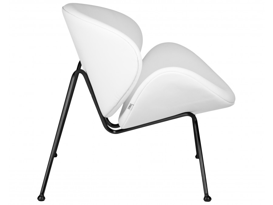 Кресло дизайнерское DOBRIN EMILY, белый винил YP17, черное основание