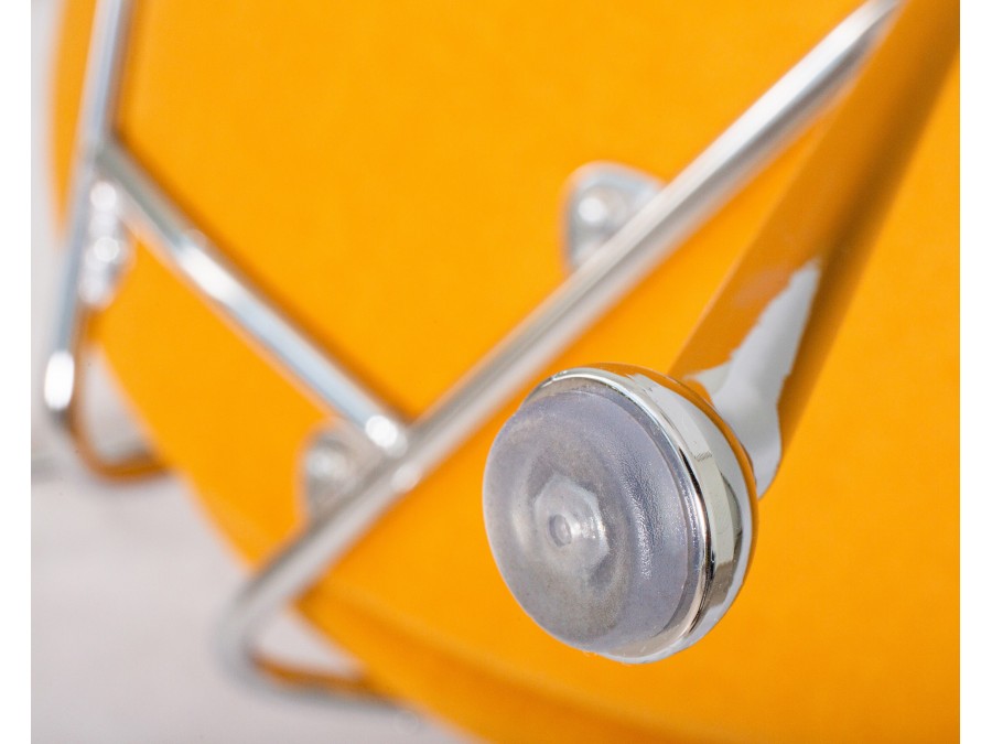 Кресло дизайнерское DOBRIN EMILY, желтая ткань AF13, хромированная сталь