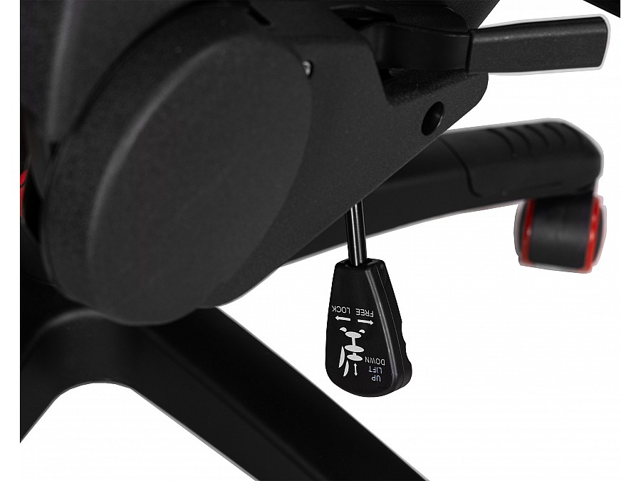 Кресло игровое DOBRIN BRIAN, черно-красное