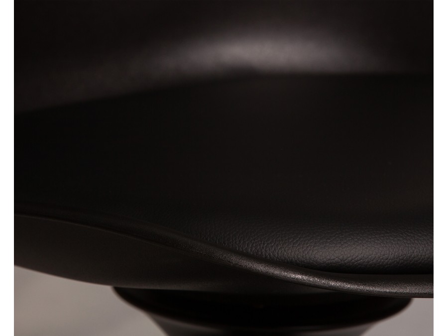 Стул обеденный DOBRIN TULIP, черное основание, цвет черный (B-03)