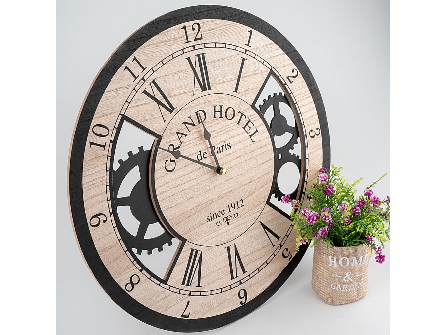 Часы настенные 