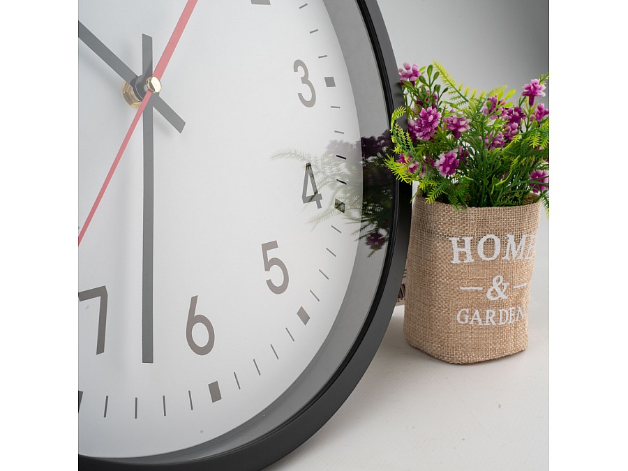 Часы настенные 