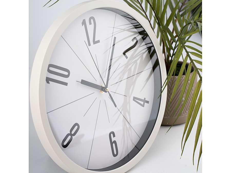 Часы настенные 