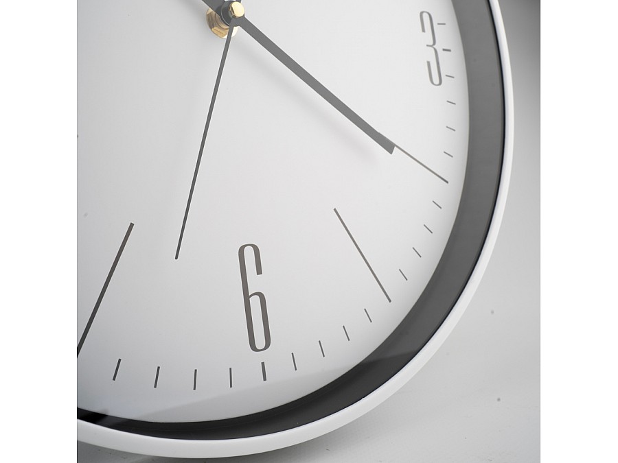 Часы настенные 