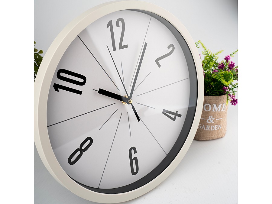 Часы настенные 