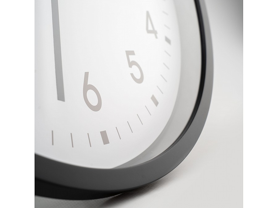 Часы настенные 