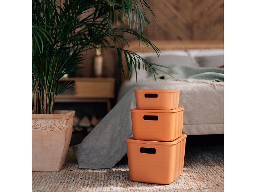 Корзина пластиковая для хранения 