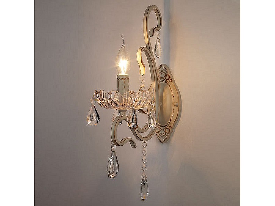 Бра Eurosvet Etna 12205/1 белый Strotskis