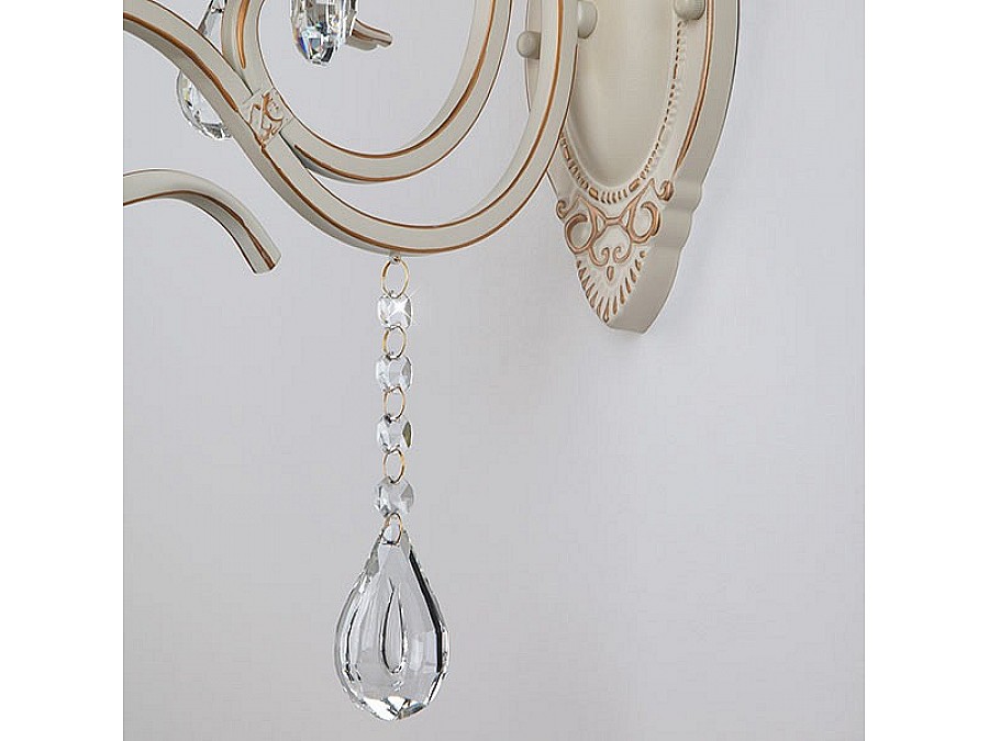 Бра Eurosvet Etna 12205/1 белый Strotskis