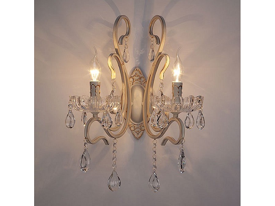 Бра Eurosvet Etna 12205/2 белый Strotskis