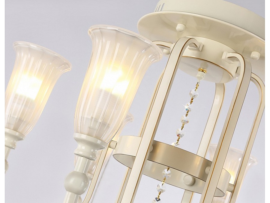 Потолочная люстра Ambrella TR TR3242