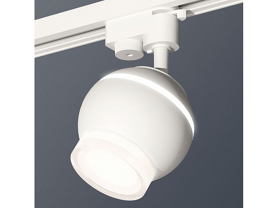 Светильник на штанге Ambrella XT XT1101070