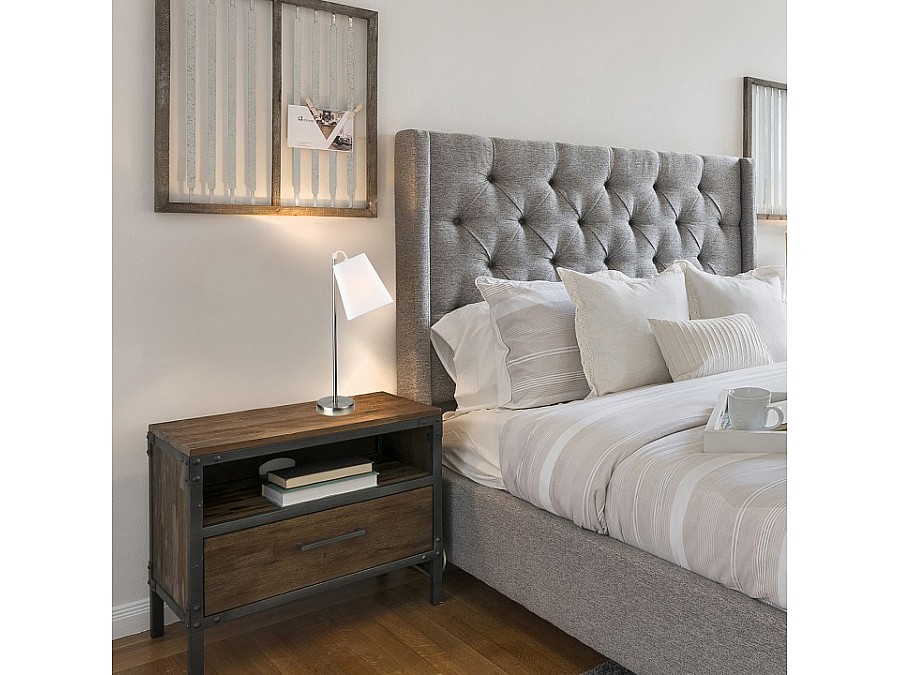 Настольная лампа декоративная Escada Hall 10185/L White