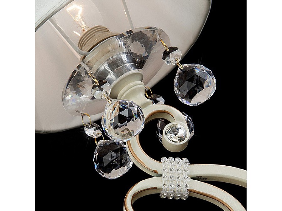 Настольная лампа декоративная Eurosvet Ivin 12075/1T белый Strotskis настольная лампа