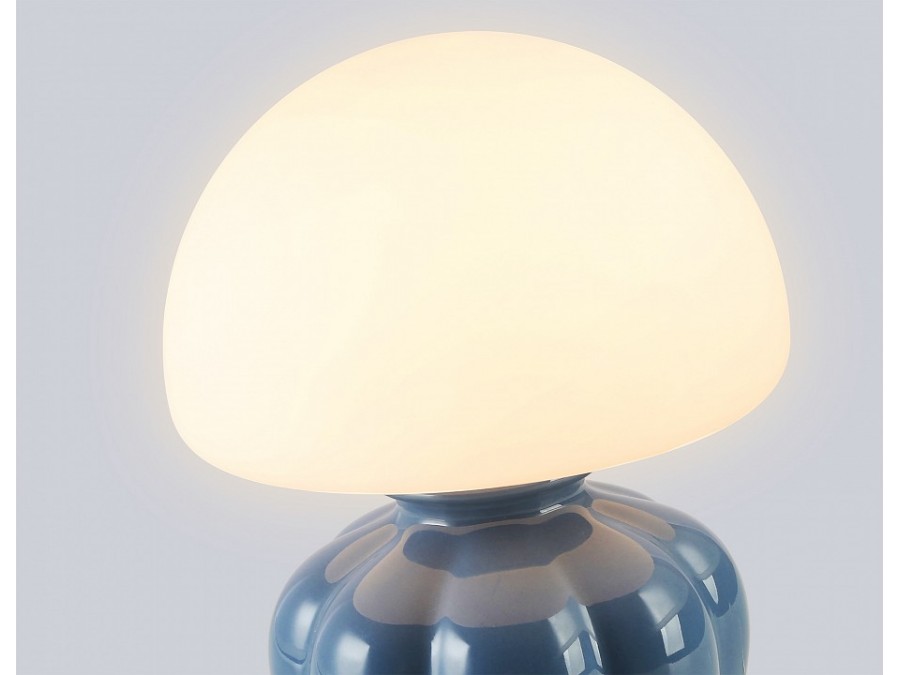 Настольная лампа декоративная Ambrella Light LH LH53248