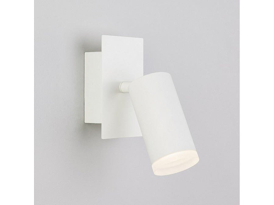 Бра Eurosvet Holly 20067/1 LED белый 5W