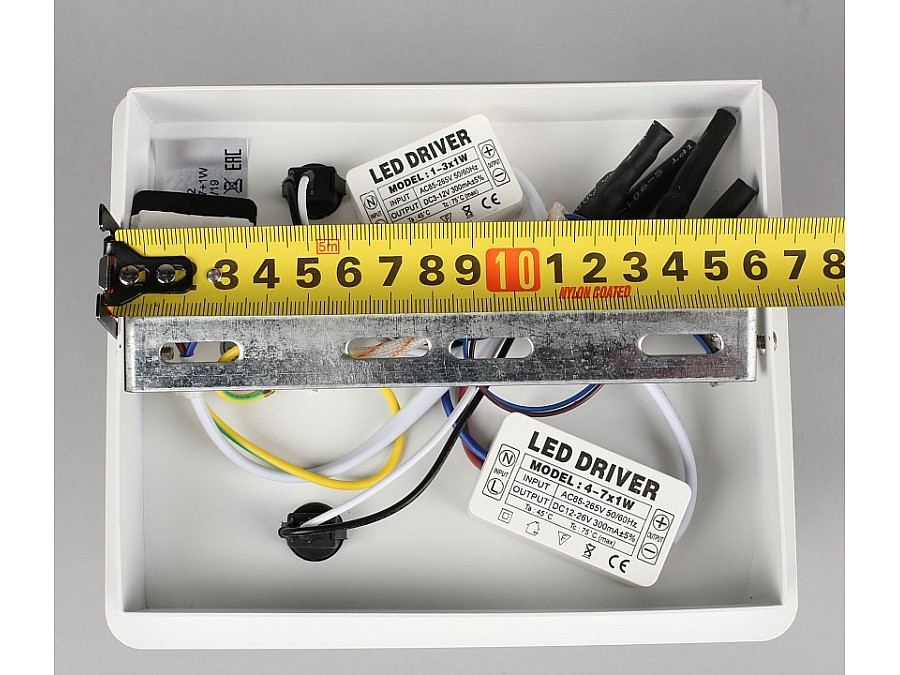 Бра с подсветкой Omnilux Sorano OML-10911-02