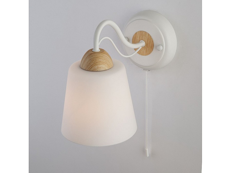 Бра Eurosvet Betty 70062/1 белый