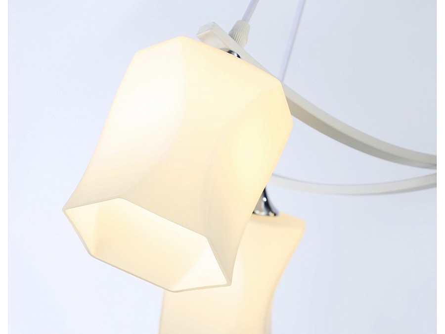Подвесная люстра Ambrella TR TR303156