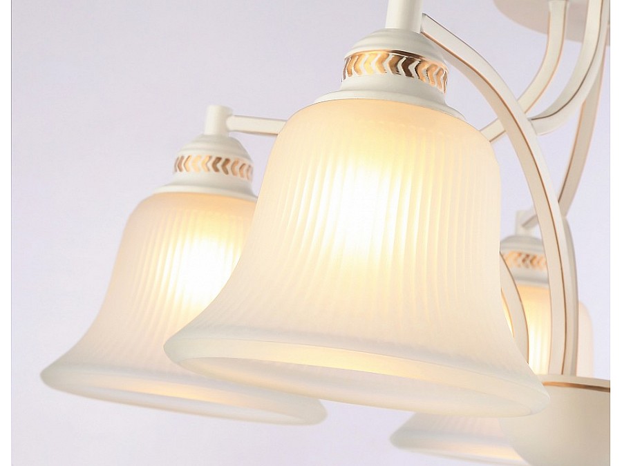 Потолочная люстра Ambrella TR TR3050