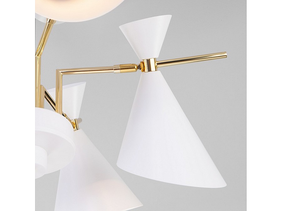 Потолочная люстра Eurosvet Apart 70114/8 белый