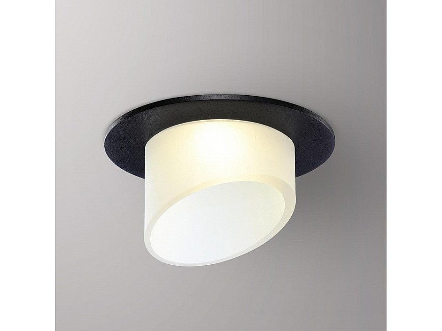 Встраиваемый светильник Novotech Lirio 370896