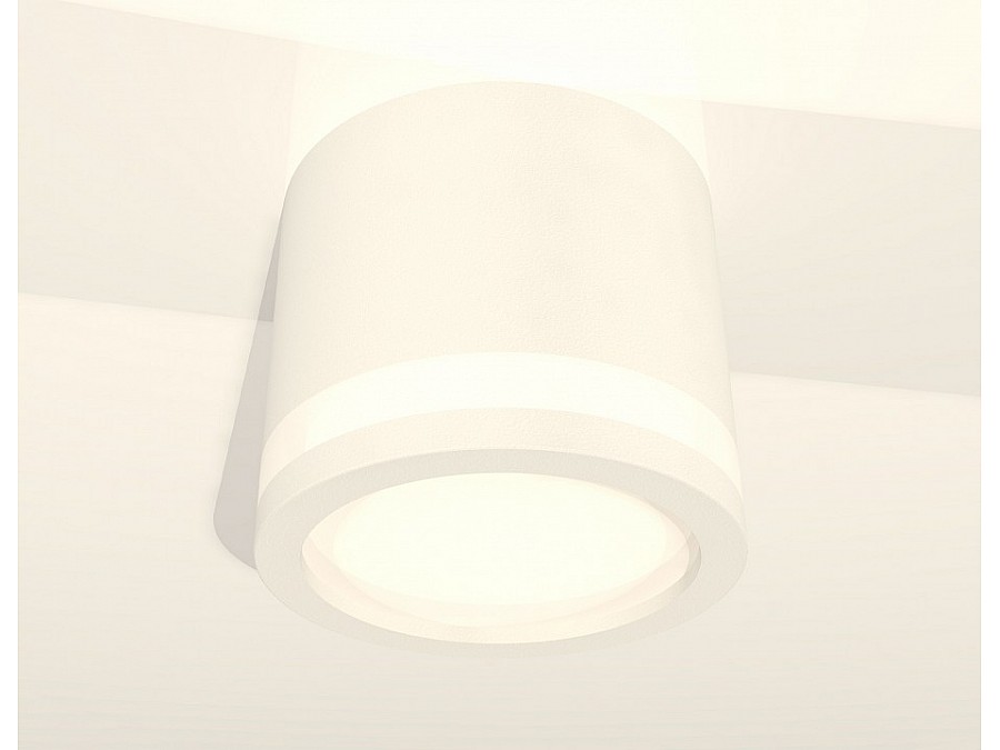 Накладной светильник Ambrella Light XS XS8110003