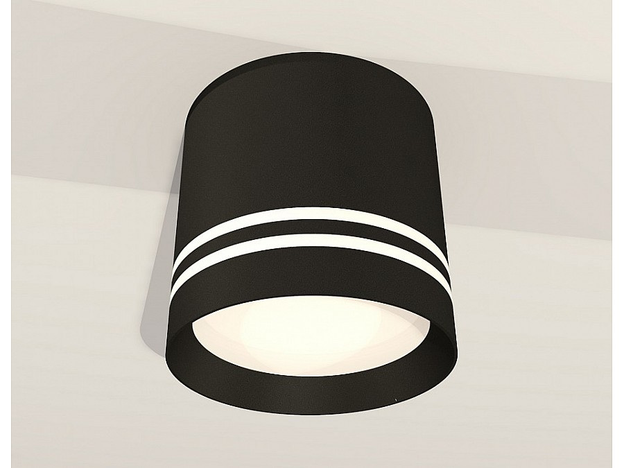 Накладной светильник Ambrella Light XS XS8111007
