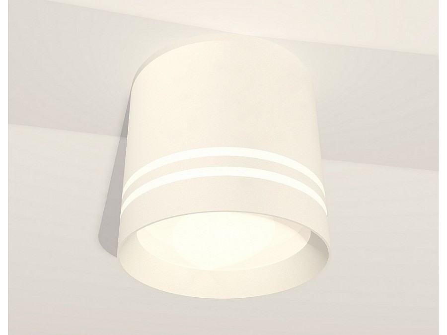 Накладной светильник Ambrella Light XS XS8110007