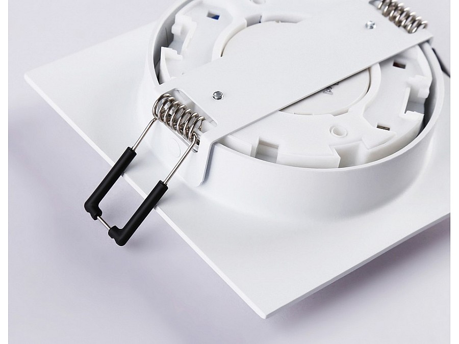 Встраиваемый светильник Ambrella Light TN TN5221