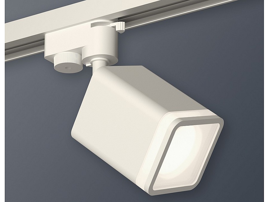 Светильник на штанге Ambrella XT XT7812021