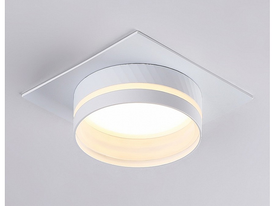 Встраиваемый светильник Ambrella Light TN TN5221