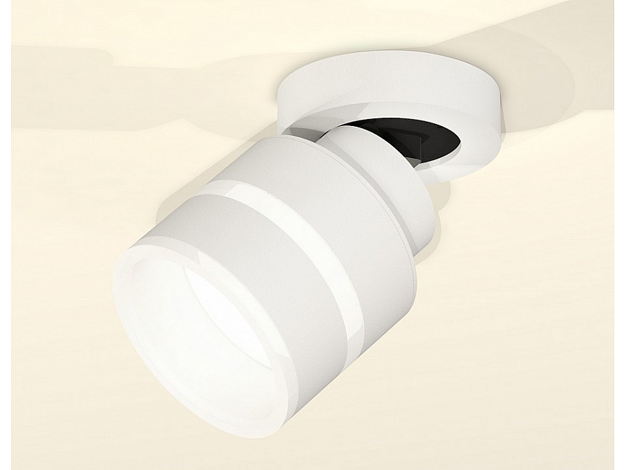 Спот Ambrella Light XM XM8101024