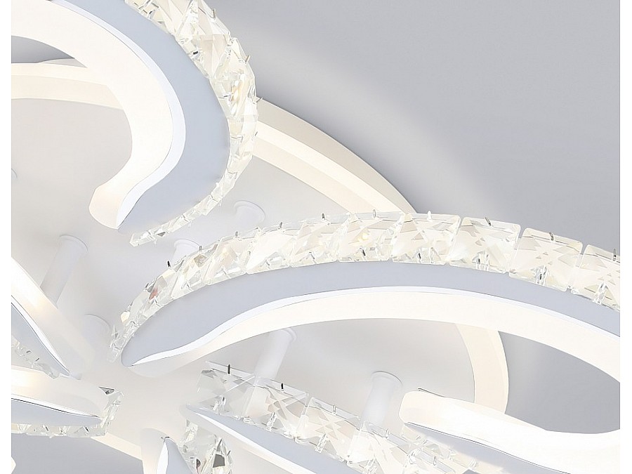 Потолочная люстра Ambrella Light FA FA1703