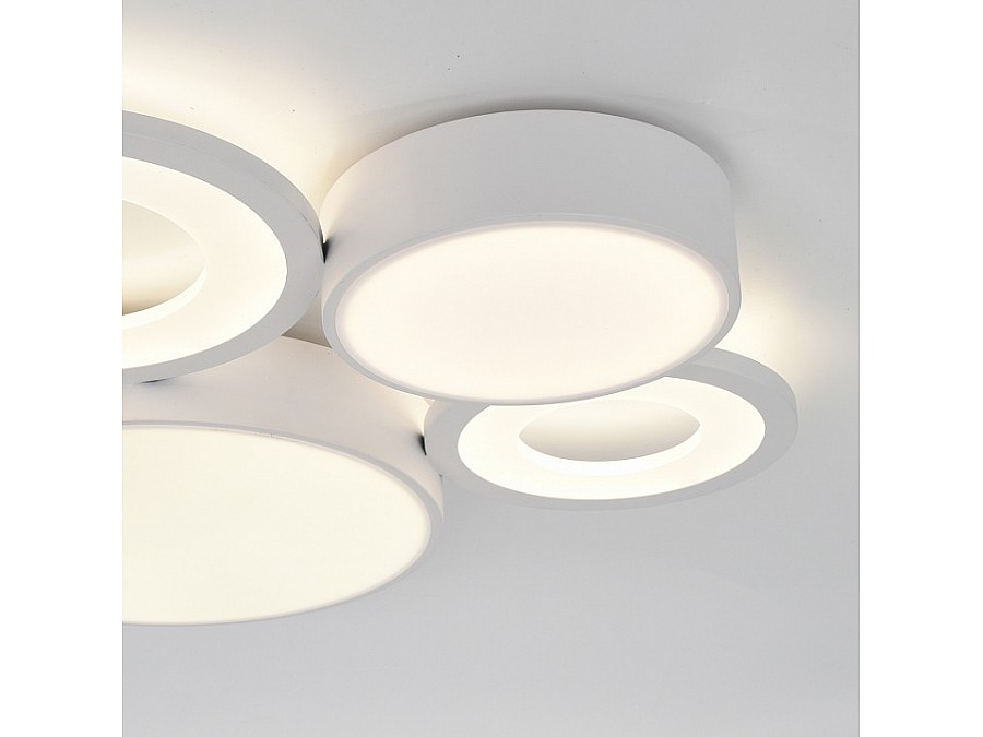 Потолочная люстра Escada Streamline 10286/4LED
