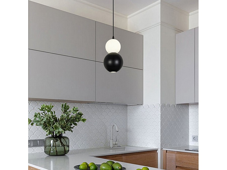 Подвесная люстра Eurosvet Polar 50250/1 LED черный