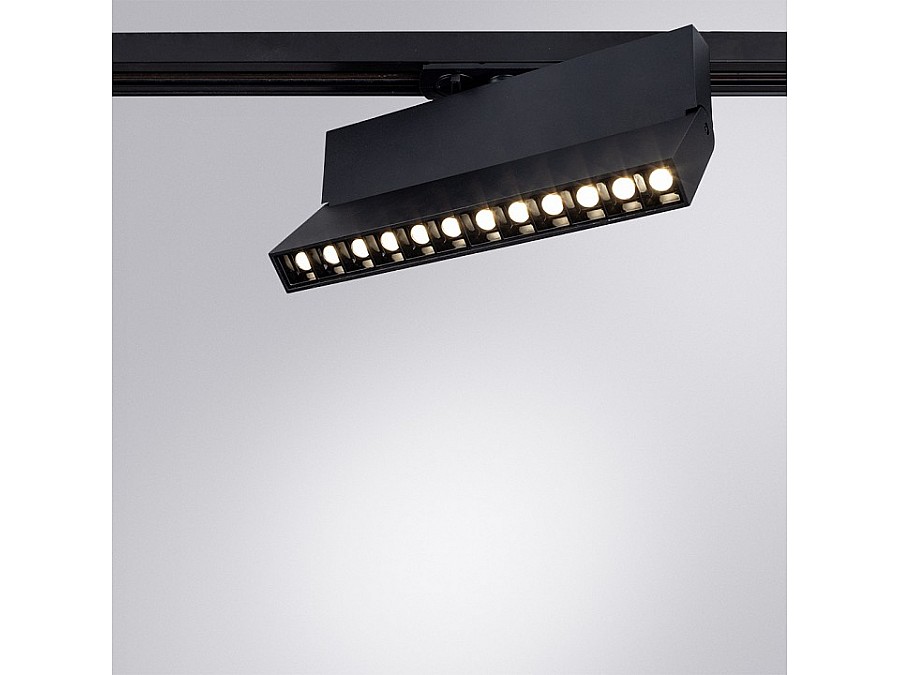 Светильник на штанге Arte Lamp Flash A4573PL-1BK