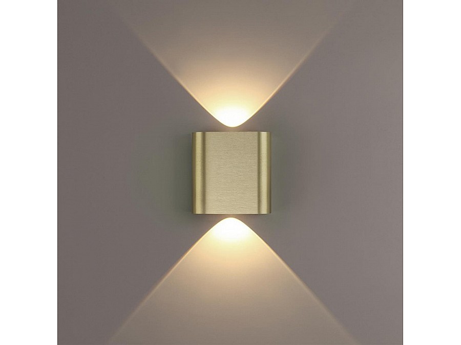 Накладной светильник Odeon Light MAGNUM 7107/2WL