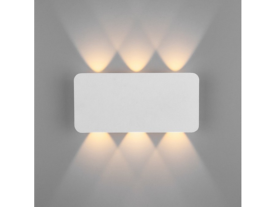 Накладной светильник Elektrostandard Angle 40138/1 LED