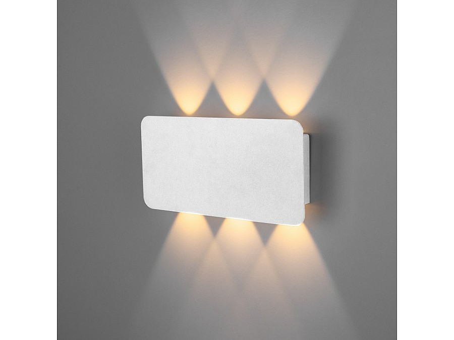 Накладной светильник Elektrostandard Angle 40138/1 LED